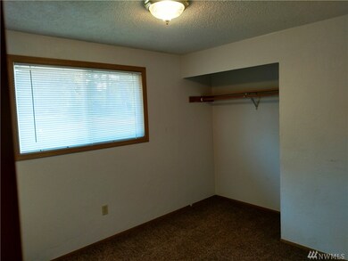 310 E Cedarcrest Ct, Chehalis, WA 98532 - photo 5