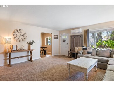 3128 Hemlock St, Longview, WA 98632 - photo 2