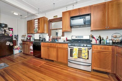 37 Sargent St unit 2, Cambridge, MA 02140 - photo 5