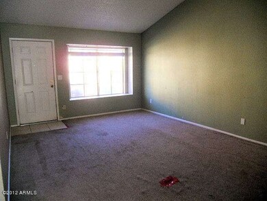 023-290734 - family room