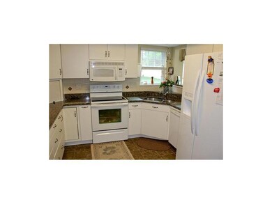 Kitchen. Light and bright kitchen with granite cou