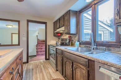 8 Huntingdon Ln, Nashua, NH 03062 - photo 7