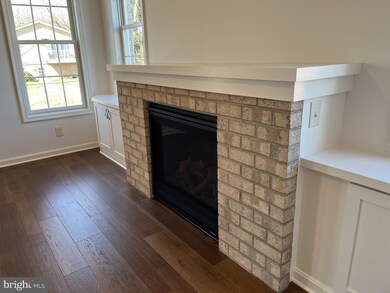 1744 Meridian Dr, Hagerstown, MD 21742 - photo 5