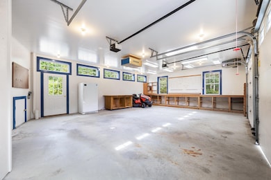 563 Newbury Neck Rd, Surry, ME 04684 - photo 4