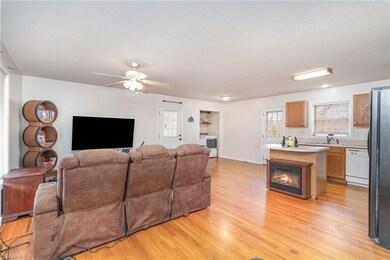 1820 Cline Place, Lenoir, NC 28645 - photo 3