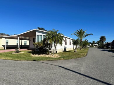 520 Mocking Bird Ln unit 367, Lake Wales, FL 33859 - photo 2