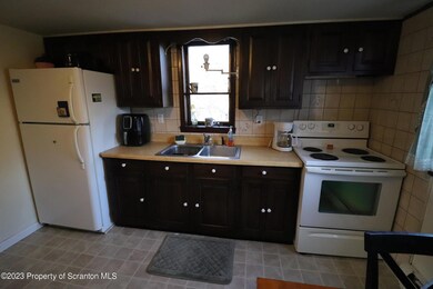 1410 Luzerne St, Scranton, PA 18504 - photo 7