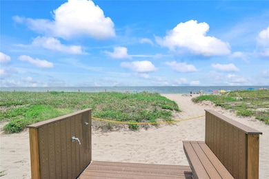 Wash your feet after your beach walk on our little sand bar steps, Serenity lives here, Its so quiet and pretty,