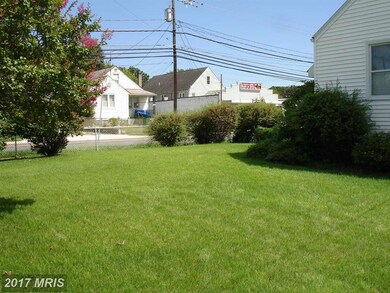 538 S Marlyn Ave, Essex, MD 21221 - photo 4