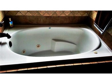 Master Bath/Spa.