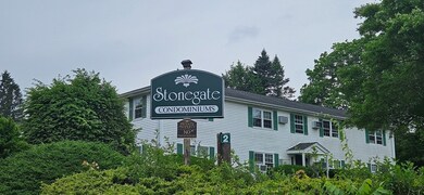 1 Wysocki Dr unit 9, Dudley, MA 01571 - photo 3