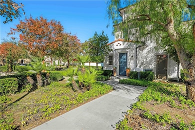 26265 Prima Way, Saugus, CA 91350 - photo 4