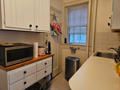 41 Bowdoin St unit 33, Cambridge, MA 02138 - photo 5