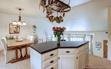 Finest Breakfast Bar and Dining