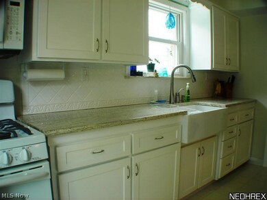 1976 E 228th St, Euclid, OH 44117 - photo 5