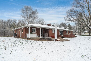 10453 Ravine RD - Rear View