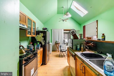 710 N Jefferson St, Wilmington, DE 19801 - photo 2