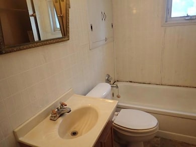 1536 2nd Ave N, Windom, MN 56101 - photo 2