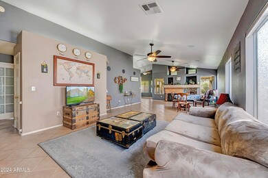 02-Family Room