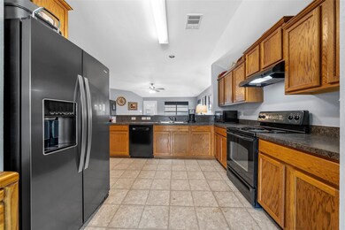 2013 Del Mar Ct, Denton, TX 76210 - photo 6