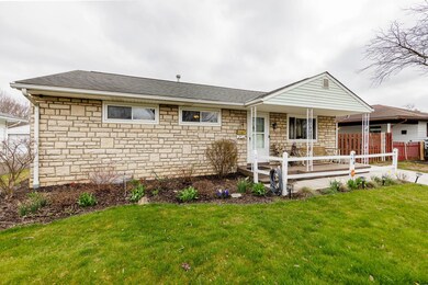 818 Stephen Dr W, Columbus, OH 43204 - photo 3