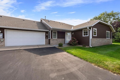 6017 Creekview Ln N, Brooklyn Park, MN 55443 - photo 2