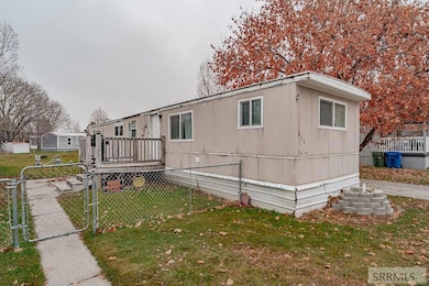 634 Lilac St, Rexburg, ID 83440 - photo 2