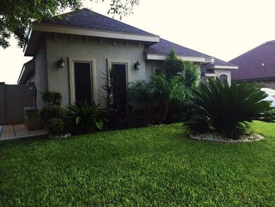 2007 W Mimosa Dr unit 2, Weslaco, TX 78596 - photo 3