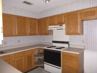 3591 Bishops Gate Dr, Memphis, TN 38115 - photo 7