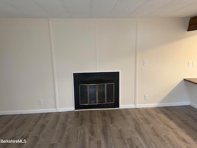 31 Gwenn Ln, West Stockbridge, MA 01266 - photo 3