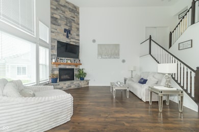 1020 Arthur Ct, Greenfield, IN 46140 - photo 7