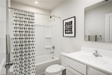 704 Hopi Ct, Portsmouth, VA 23701 - photo 4