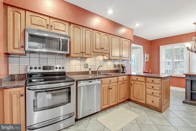 6 Scottsdale Ct, Lutherville Timonium, MD 21093 - photo 5