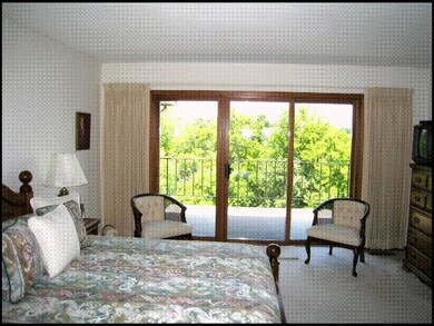 3412 Valley Creek Cir, Middleton, WI 53562 - photo 4