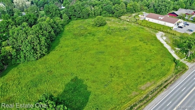 00 Dixie Hwy, Springfld Township, MI 48350 - photo 4