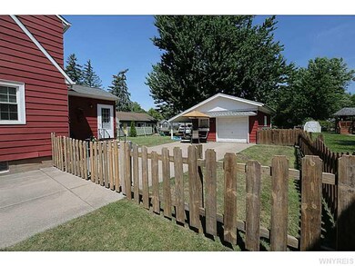 277 Warner Ave, North Tonawanda, NY 14120 - photo 3