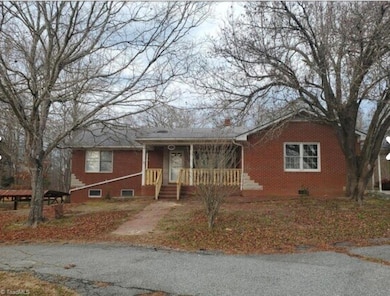 2060 Coltrane Mill Rd, Randleman, NC 27317 - photo 2