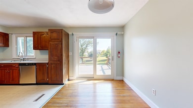 8 Hillside Acres, Vergennes, VT 05491 - photo 5