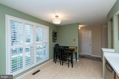 605 Budleigh Cir, Lutherville Timonium, MD 21093 - photo 6