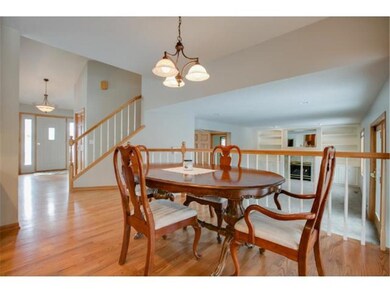 Fantastic View - Eat-In Kitchen