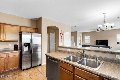 1693 W Dugan Dr, Queen Creek, AZ 85142 - photo 4