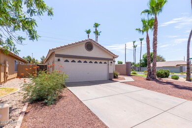 645 N Joshua Tree Ln, Gilbert, AZ 85234 - photo 2