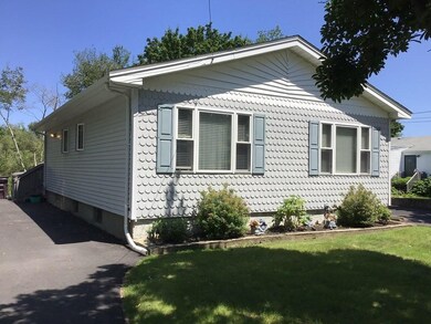 27 Hollis St, South Weymouth, MA 02190 - photo 2