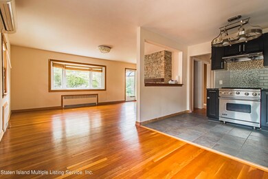 110 Ravenhurst Ave, Staten Island, NY 10310 - photo 5