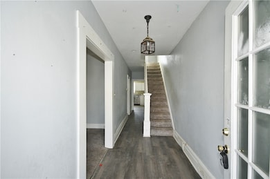 323 Glenn Ave, Carnegie, PA 15106 - photo 4