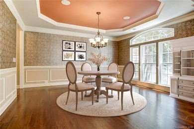 Beautifully Virtually Staged Dining Room