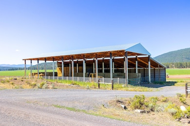 17025 Mitchell Rd, Klamath Falls, OR 97625 - photo 3