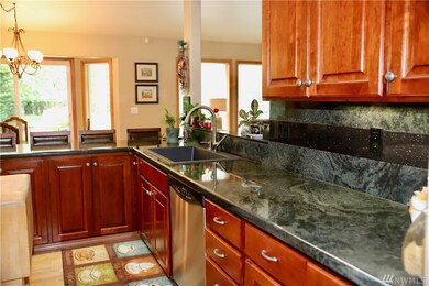 921 E Old Ranch Rd, Allyn-Grapeview, WA 98524 - photo 7