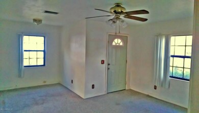 10584 Dove Ln, Jacksonville, FL 32218 - photo 2