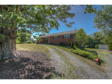 Circular Driveway And Garage
